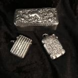 A MIXED SILVER LOT, including (i) TABLE SNUFF BOX, with repoussé