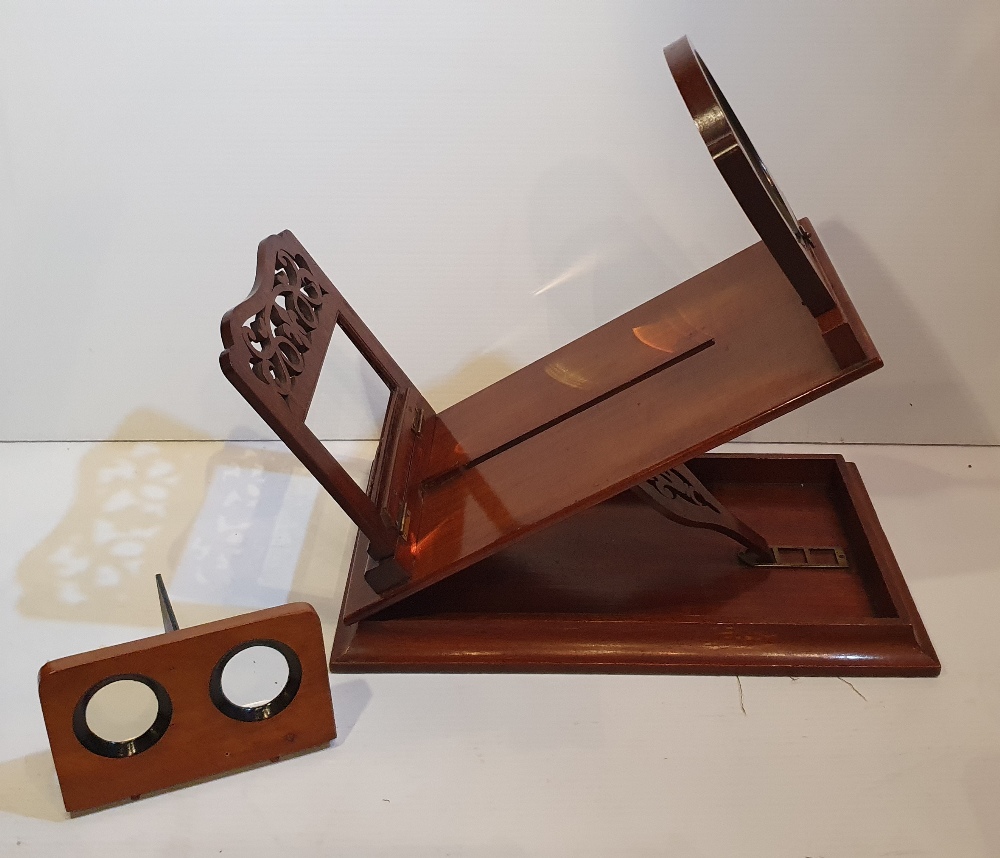 A 19TH CENTURY MAHOGANY STEREO-GRAPHOSCOPE, with beautiful fret w - Image 2 of 4