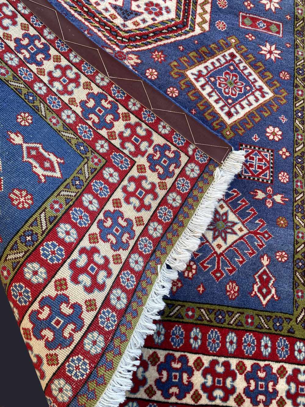 A HAND KNOTTED PERSIAN BIDJAR RUG, Kurdish, Bidjar Western Iran, - Image 3 of 3