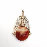 A STUNNING 9CT GOLD SPINNING FOB PENDANT, CARNELIAN & BLOODSTONE