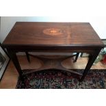 A GOOD QUALITY LATE 19TH / EARLY 20TH CENTURY ROSEWOOD INLAID FOL