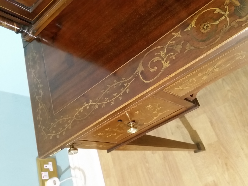 A MID 19TH CENTURY MAHOGANY AND MARQUETRY INLAID WRITING TABLE. T - Image 6 of 7