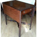 A FINE GEORGE III CHIPPENDALE PERIOD MAHOGANY PEMBROKE TABLE, circa 1790, with beautiful mahogany