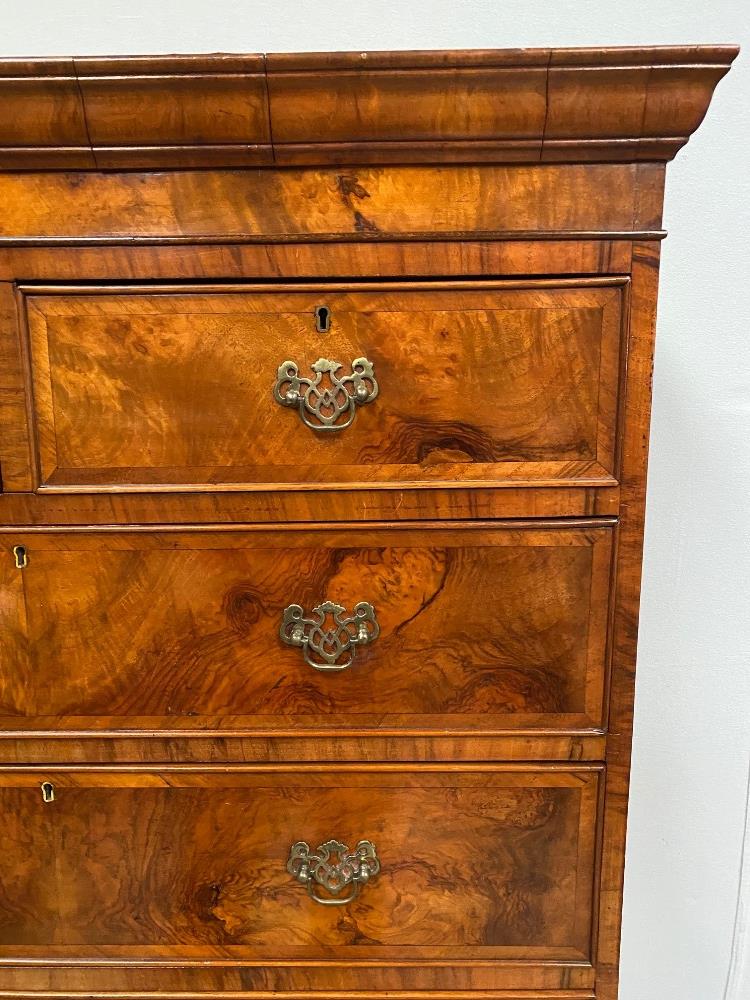 A VERY FINE QUEEN ANNE STYLE WALNUT CHEST ON STAND OR HIGH BOY, with cross-banded detail to the - Image 3 of 6