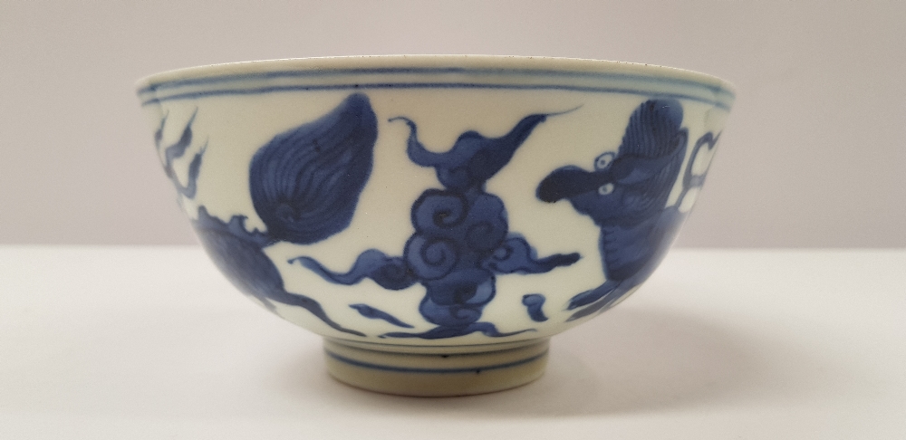 A BLUE & WHITE CHINESE PORCELAIN BOWL, decorated to the body with Chi Lin figures which symbolise - Image 2 of 10