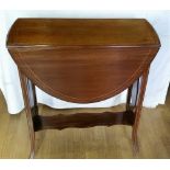 A GOOD QUALITY EDWARDIAN MAHOGANY AND INLAID DROP-LEAF OCCASSIONAL TABLE, the oval top is