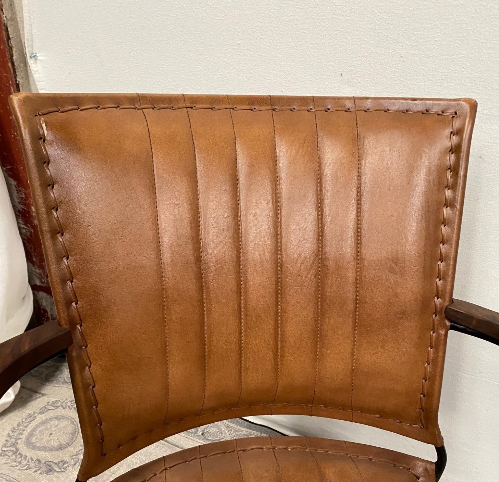 A PAIR OF CONTEMPORARY MID CENTURY MODERN STYLE LEATHER AND METAL ARM CHAIRS, with wooden arm rests, - Image 4 of 5