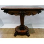 A VERY FINE WILLIAM IV ROSEWOOD FOLD OVER GAMES / CARD TABLE, with figured rosewood fold over top,
