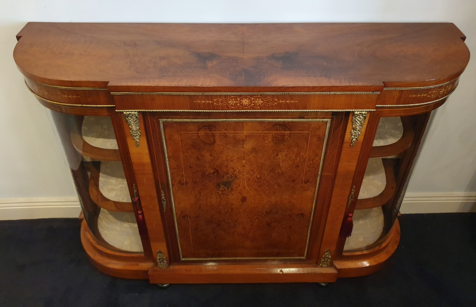 A STUNNING 19TH CENTURY BURR WALNUT CREDENZA, circa 1860, with beautiful burr walnut and good qualit - Image 3 of 3