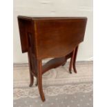 A FINE MAHOGANY INLAID DROP LEAF SUTHERLAND TABLE, with cross-banded edge to the serpentine shaped t