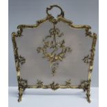 A VERY GOOD QUALITY 19TH CENTURY BRASS AND MESH FIRESCEEN