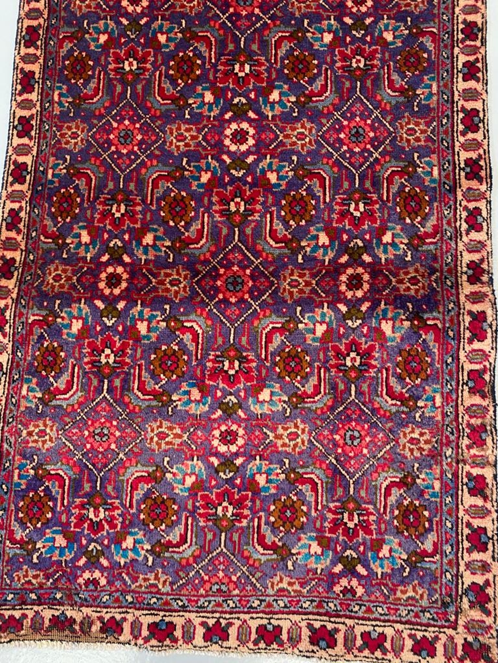 A PERSIAN TABRIZ CARPET, hand woven in Maragha, Azerbaijan Province, Iran c.1950. Material: hand spu - Image 2 of 4