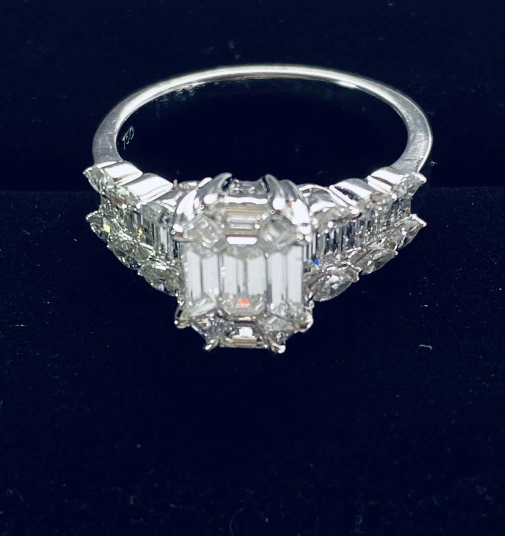 A STUNNING 18CT WHITE GOLD BAGUETTE DIAMOND RING, the baguettes are complimented by marquise diamond - Image 2 of 7