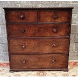 A GOOD QUALITY 19TH CENTURY FLAME MAHOGANY CHEST OF DRAWERS, 2 over 3, with gadrooned rim to the top