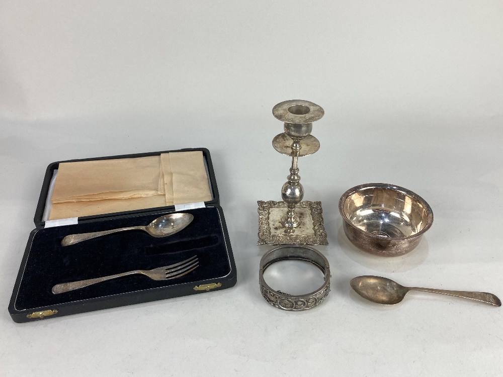 A cased George VI silver christening spoon and fork, (missing knife) maker Viners Ltd, Sheffield