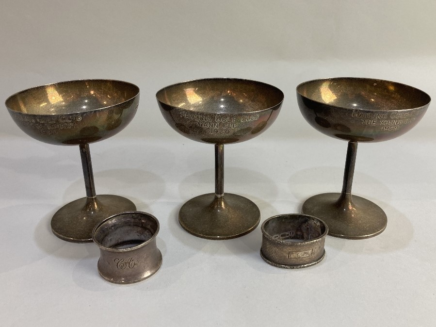 A set of three George V silver trophy cups, maker Elkington & Co, Birmingham 1928, 1929, 1930, all