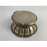 A Victorian silver inkwell, maker Goldsmiths & Silversmiths Co, London 1894, with fitted glass