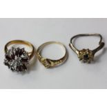 Three various rings (a/f)