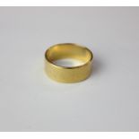 A 22ct gold wedding band 6.4g