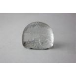 An R Lalique 'Marguerites' glass menu holder, of domed form, 4cm high (a/f)