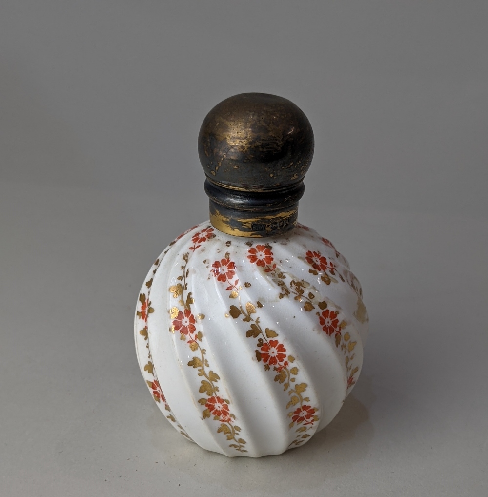 A Copeland Spode silver gilt topped porcelain scent bottle, London 1899, maker Sampson Mordan & Co