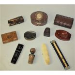 A collection of various small boxes to include a gilt metal mounted oval trinket box, a fruitwood