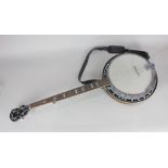 A banjo by Mayo with five strings 98cm