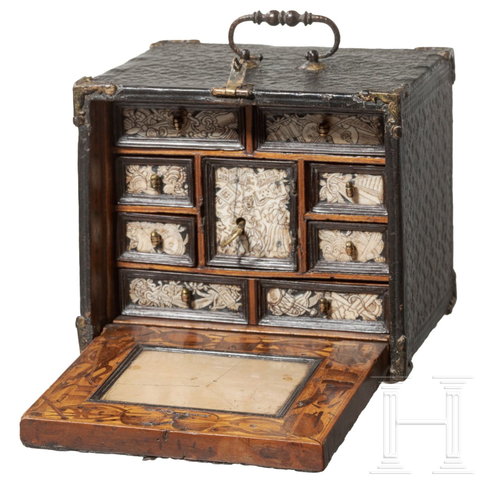 Lederbezogenes Miniatur-Kabinett, wohl Nürnberg, um 1600 - Bild 2 aus 9