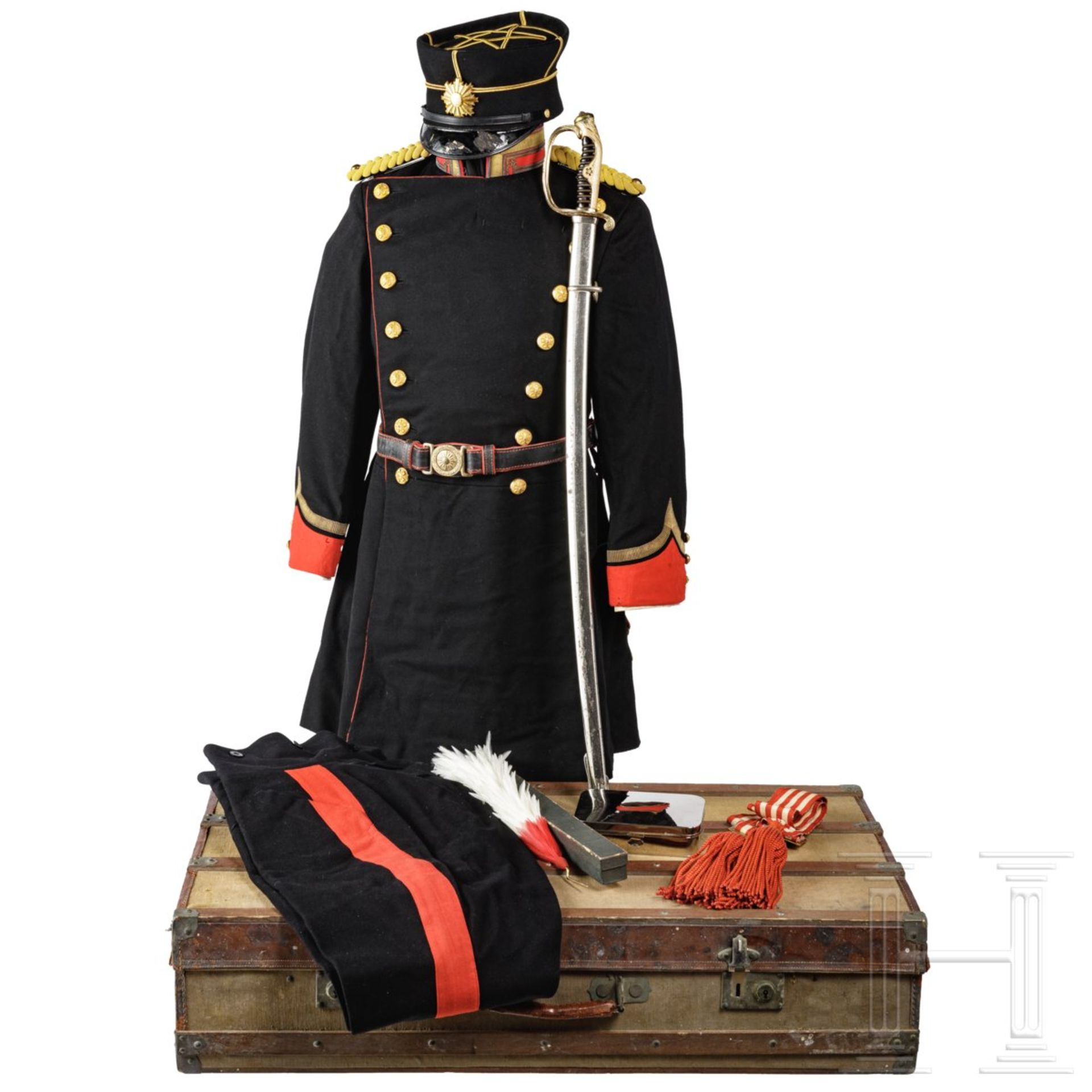 <de>Paradeuniform für einen Leutnant der Kaiserlich Japanischen Armee im 2. Weltkrieg<br>Käppi aus s