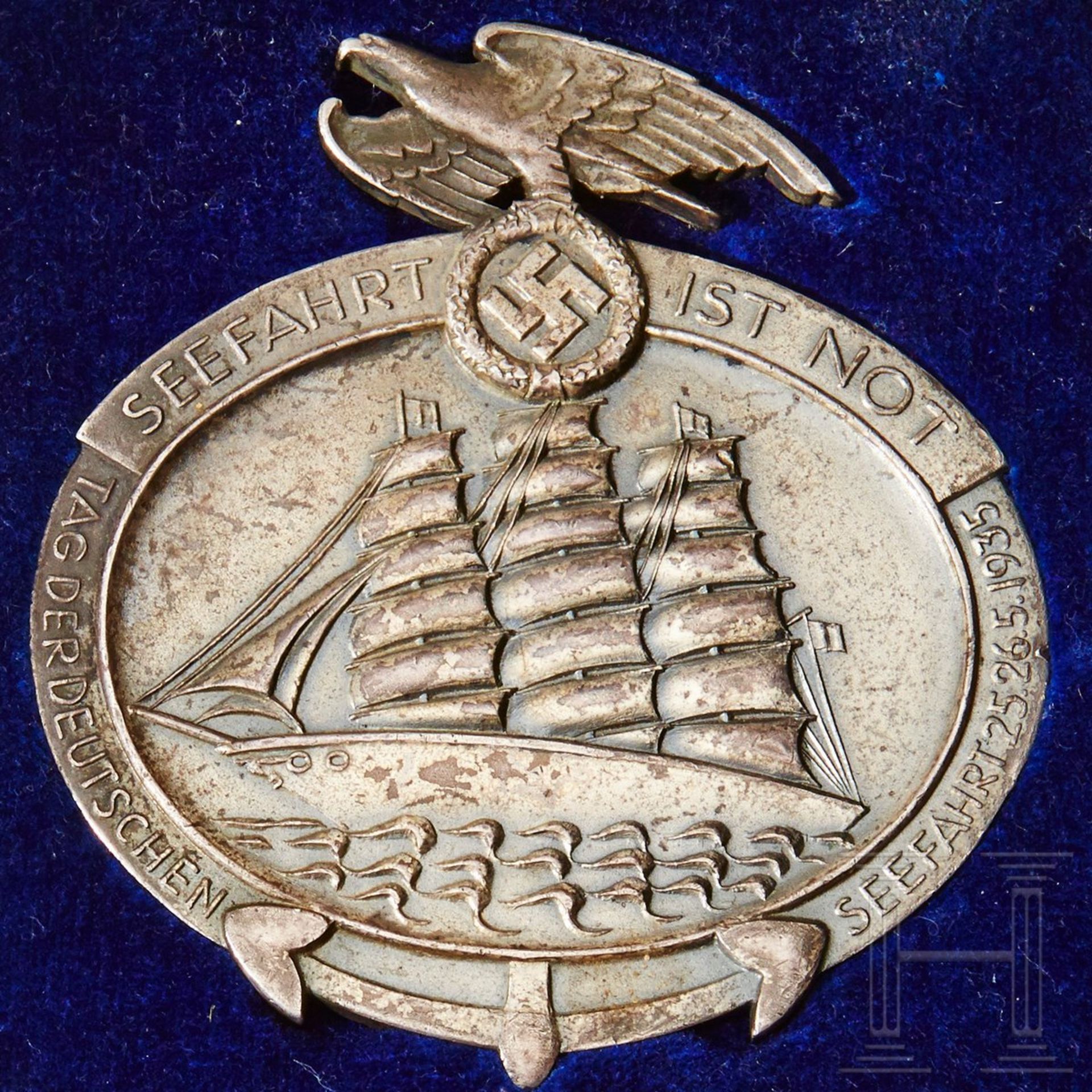 <de>A Day of German Seafaring 1935 Silver Award<br>Cased non-portable silver award. Obverse depicts  - Bild 3 aus 4