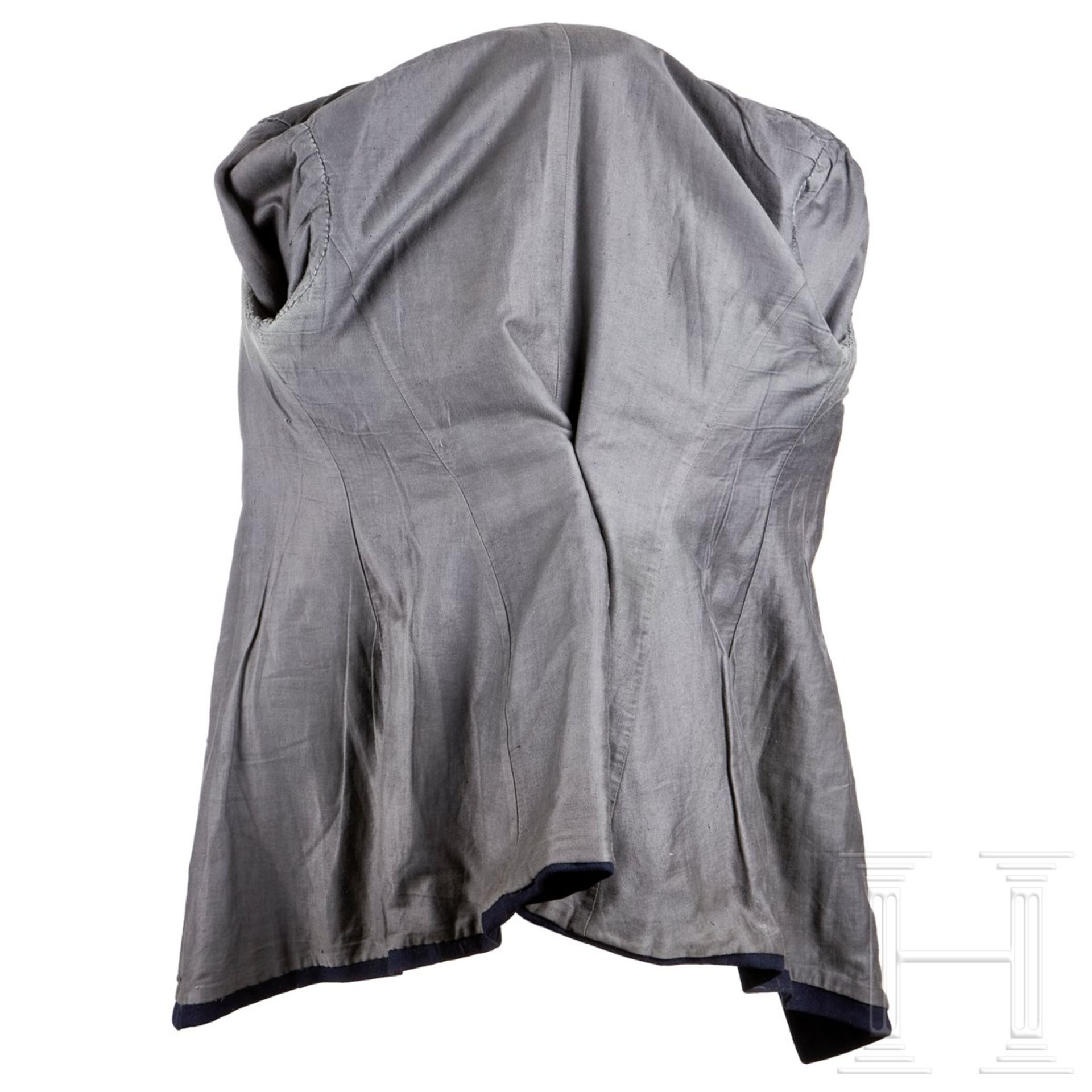 <de>Uniform eines Oberbefehlshabers der Luftwaffe<br>Uniformrock aus dunkelblauem Wollstoff, offener - Bild 7 aus 19