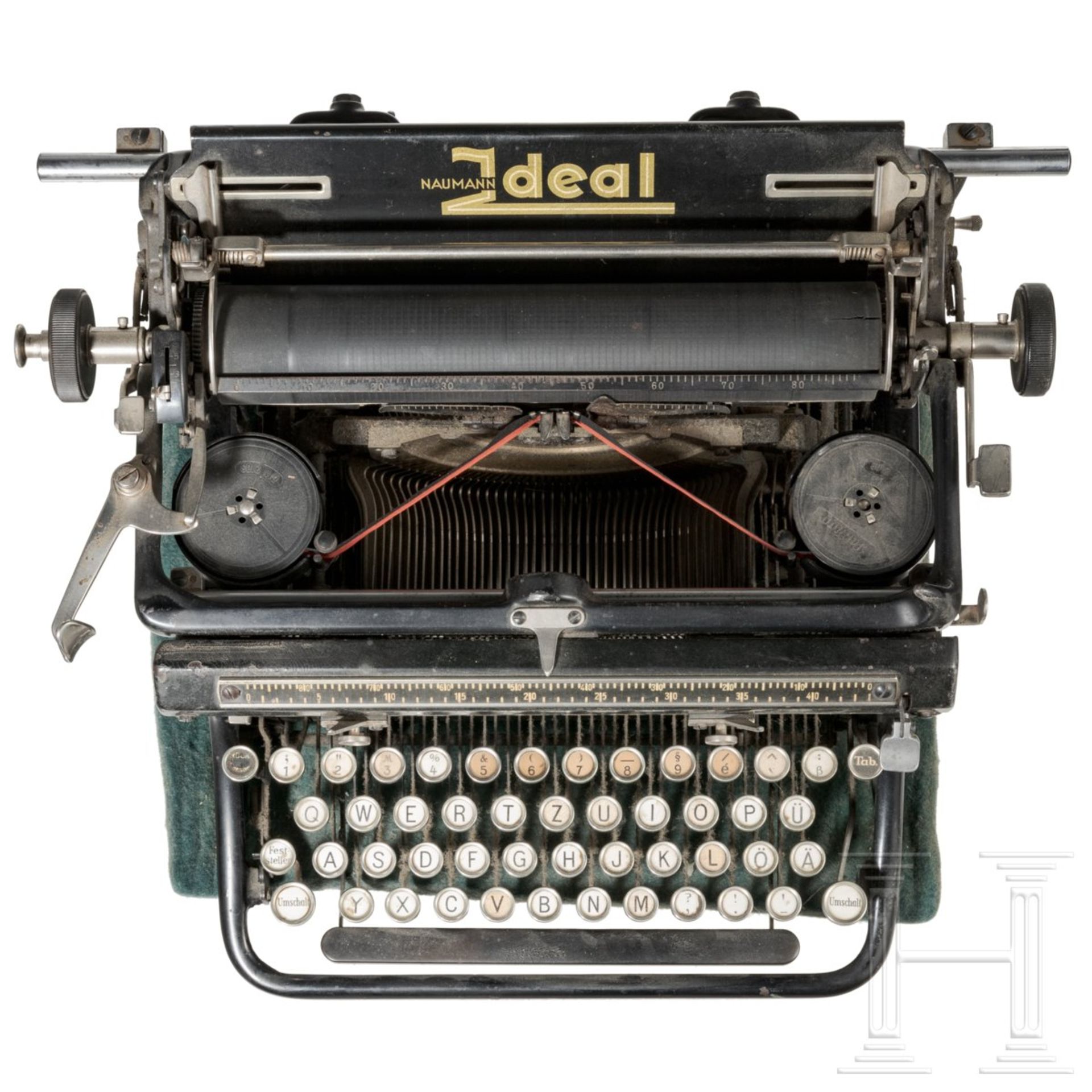 <de>Ilse Heß – Schreibmaschine "Ideal" aus dem persönlichen Sekretariat<br>Große, schwere Tischschre - Bild 2 aus 11