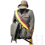 Uniformensemble eines Primo Seniore der MVSN, vor 1945Eleganter Hut im Alpinistil aus grauem Filz