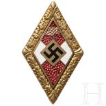 Goldenes HJ-Ehrenzeichen mit EichenlaubrandZweitstück ohne Verleihungsnummer aus vergoldetem