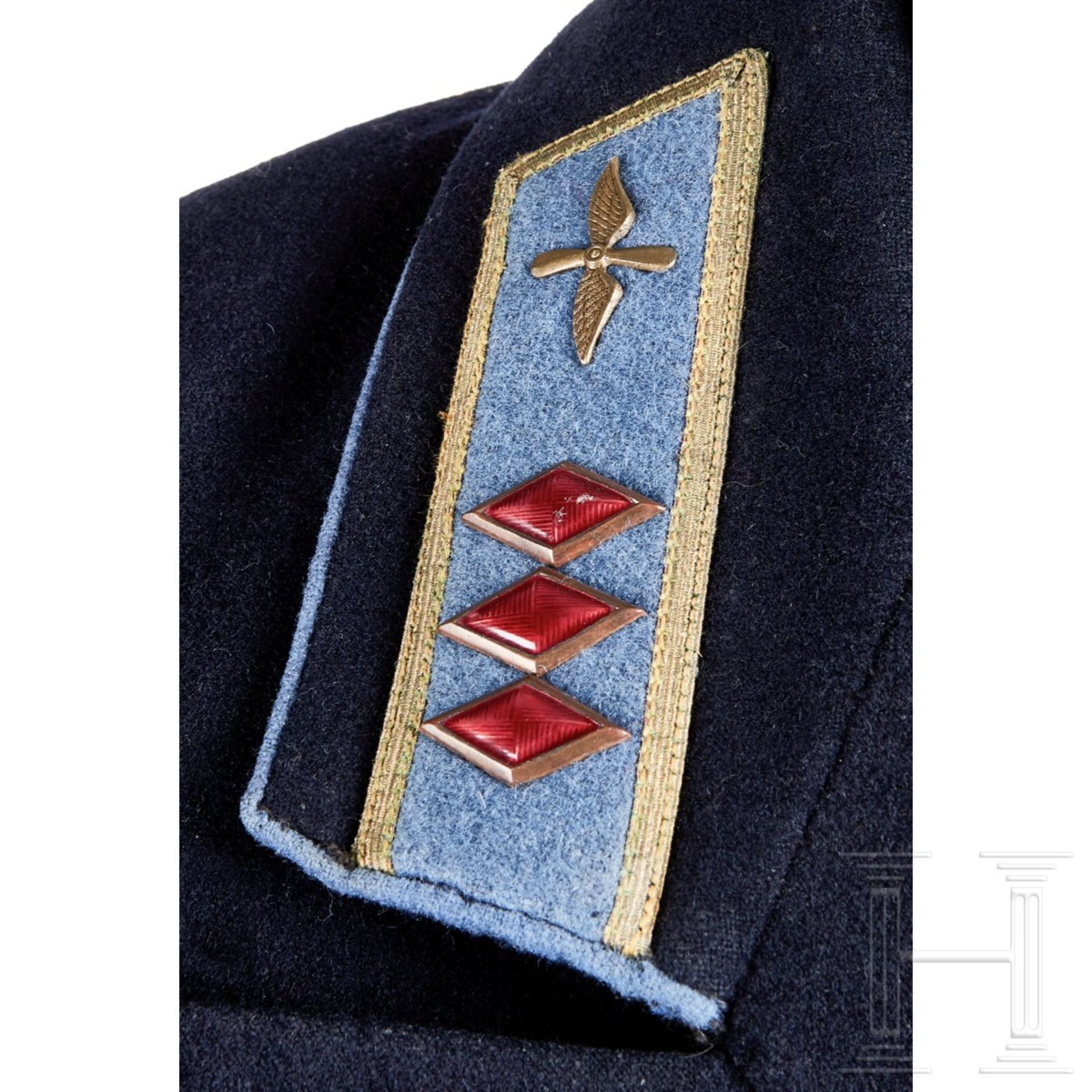 <de>Uniform eines Oberbefehlshabers der Luftwaffe<br>Uniformrock aus dunkelblauem Wollstoff, offener - Bild 13 aus 19