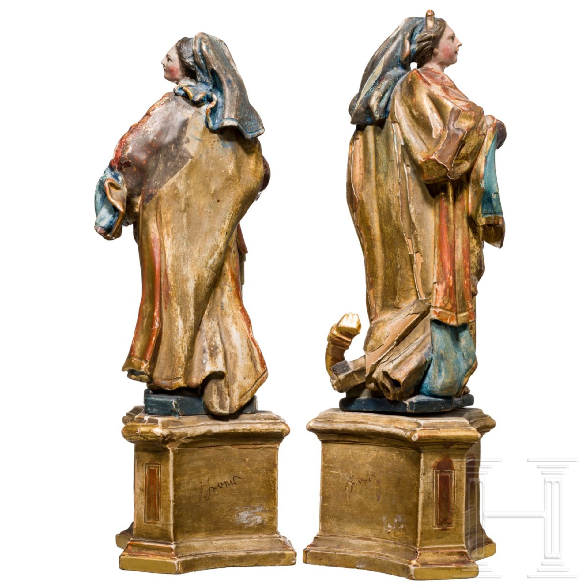Ein Paar Heiligenfiguren, Katharina und Barbara, süddeutsch, Mitte 18. Jhdt. - Image 4 of 6