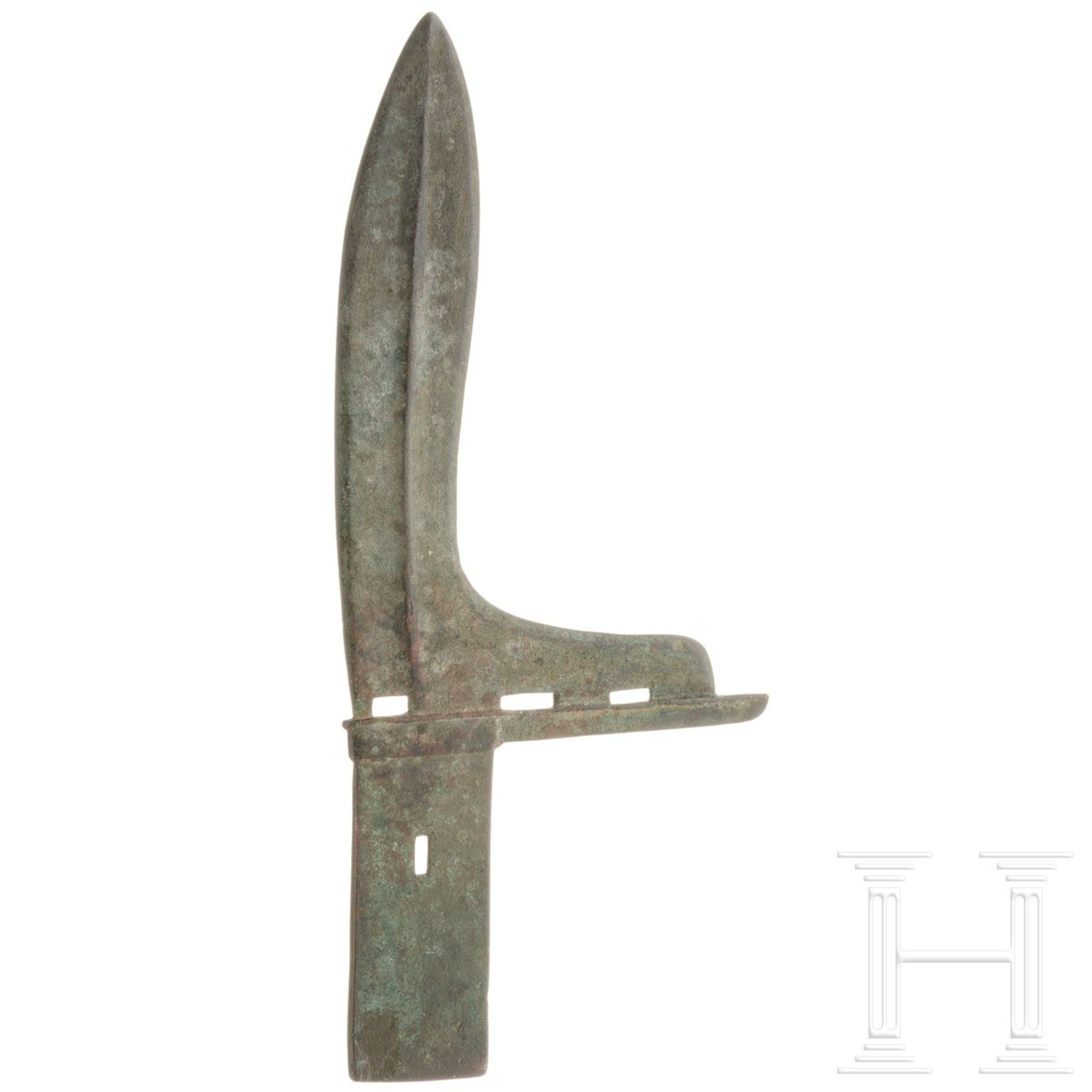 Bronze-Ge (Dolchaxt), China, Zhou-Dynastie, 8. - 3. Jhdt. v. Chr. - Image 2 of 2