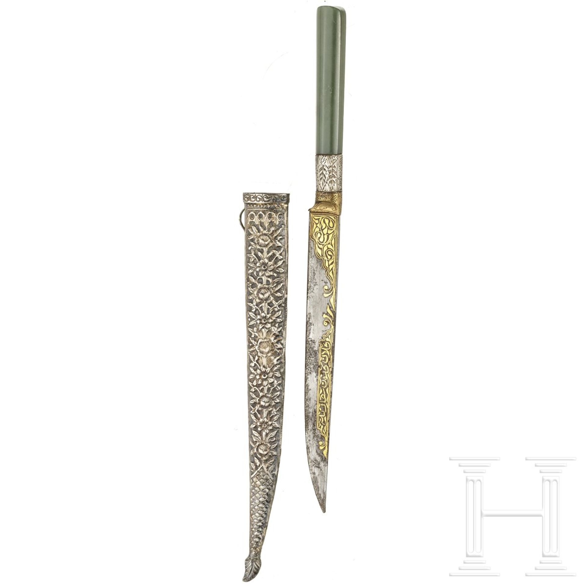 Kleines goldtauschiertes Messer mit Nephritgriff, osmanisch, um 1800 - Image 2 of 3