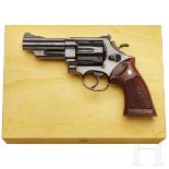 Smith & Wesson Mod. 29-2, "The .44 Magnum", in Kiste