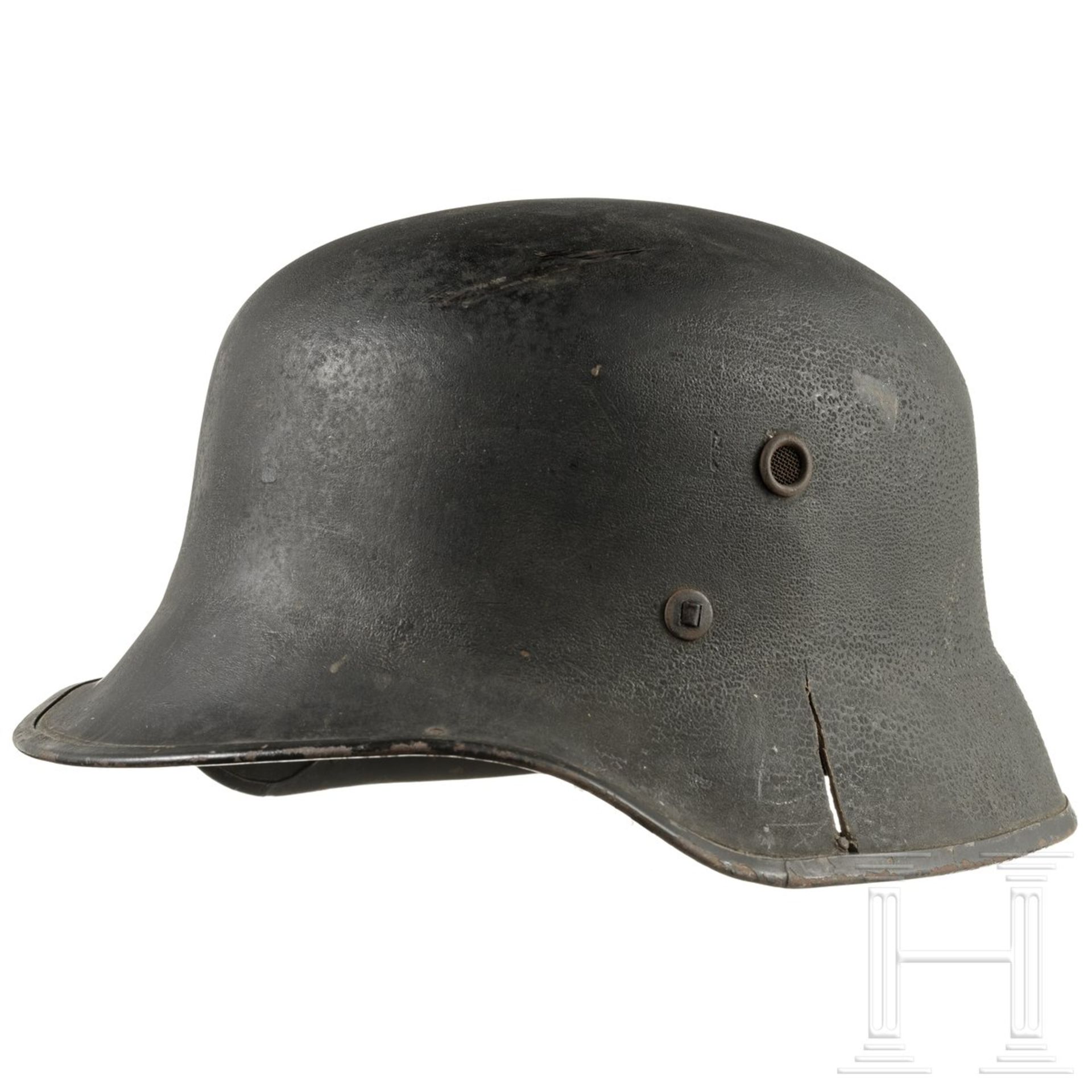 Leichter Helm ähnlich M 35, Deutsches Reich oder DDR, 1940er Jahre
