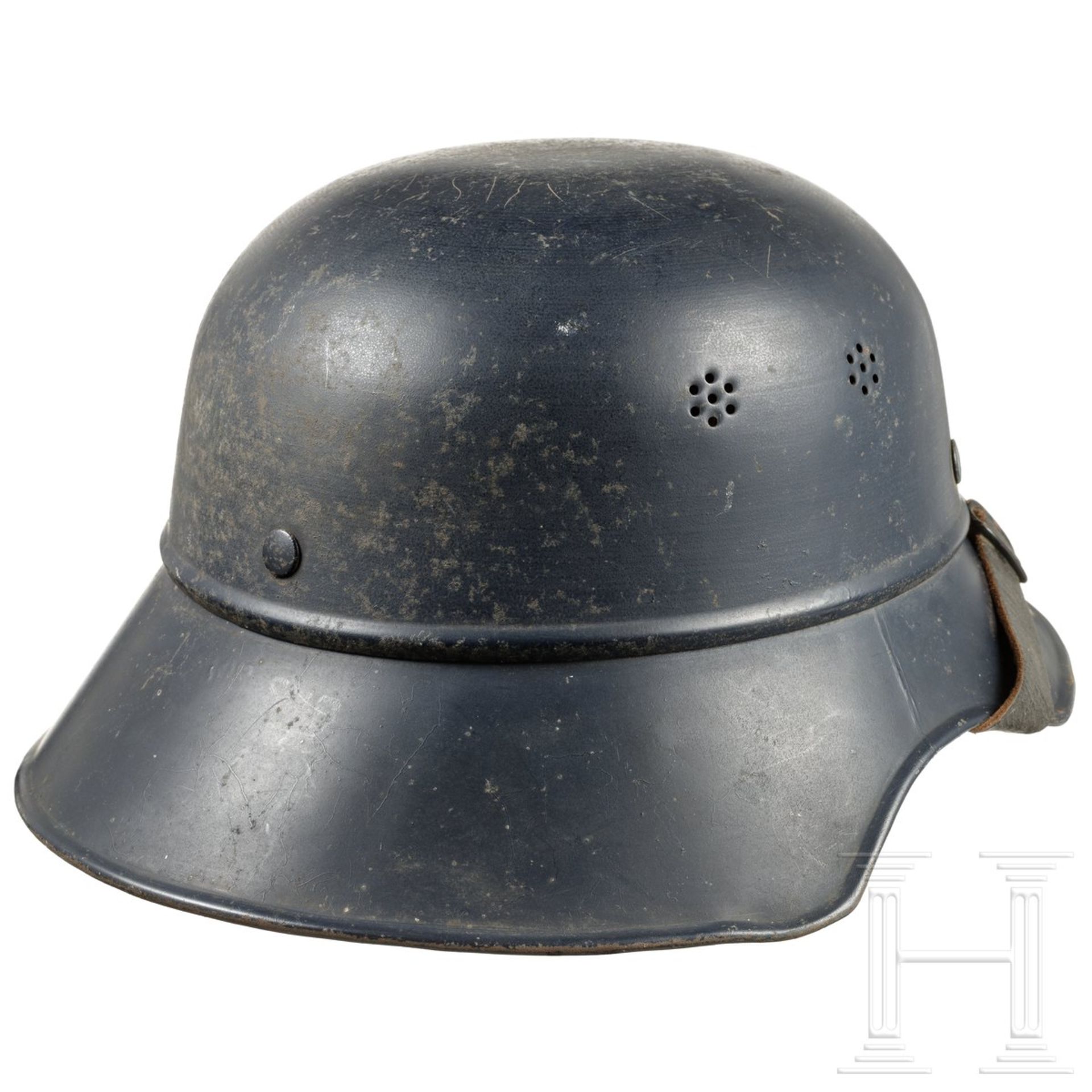Deutscher Stahlhelm "Gladiator" für Luftschutz, um 1940 - Bild 4 aus 6
