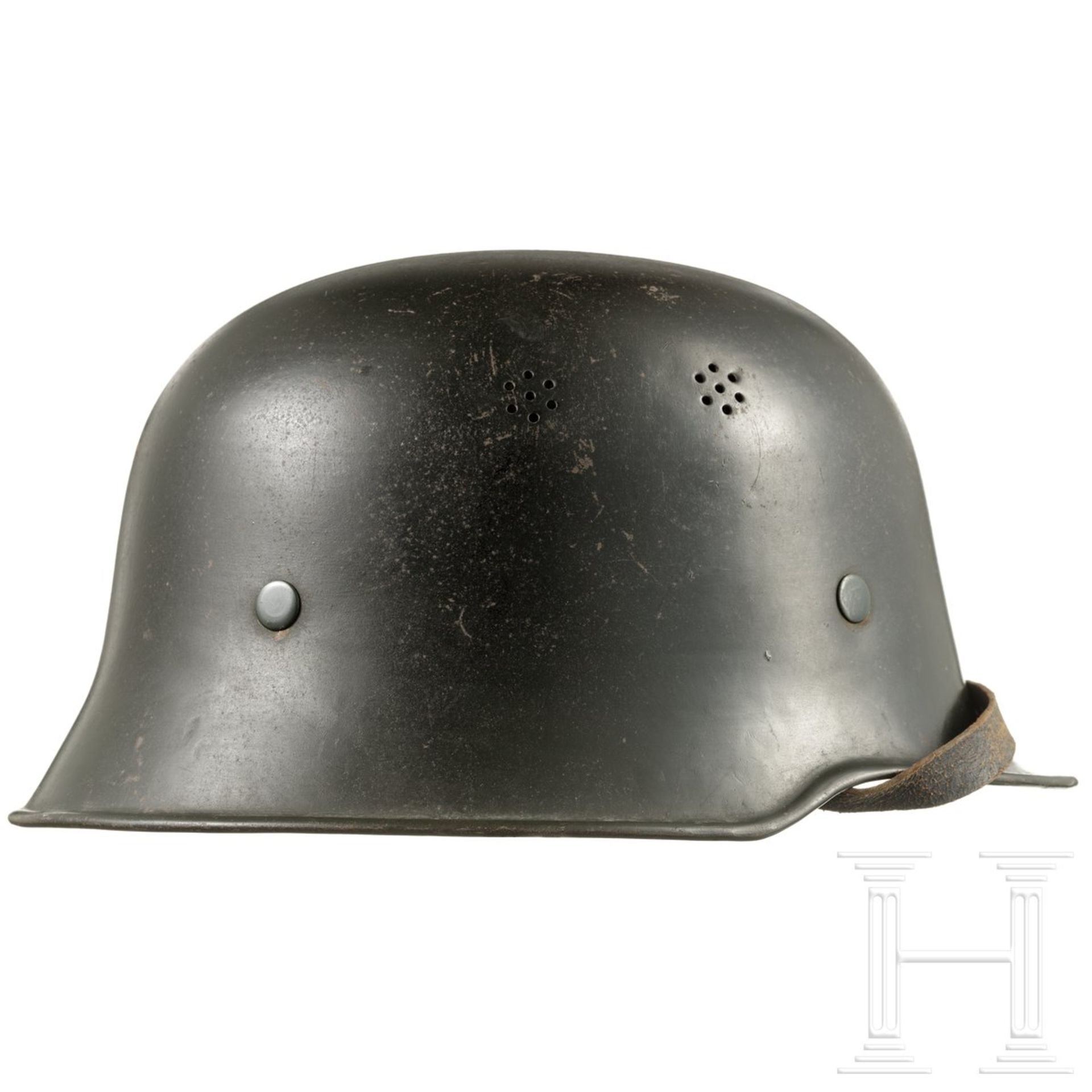 Stahlhelm M 34-Variante, deutsch, 1930er Jahre - Bild 2 aus 4