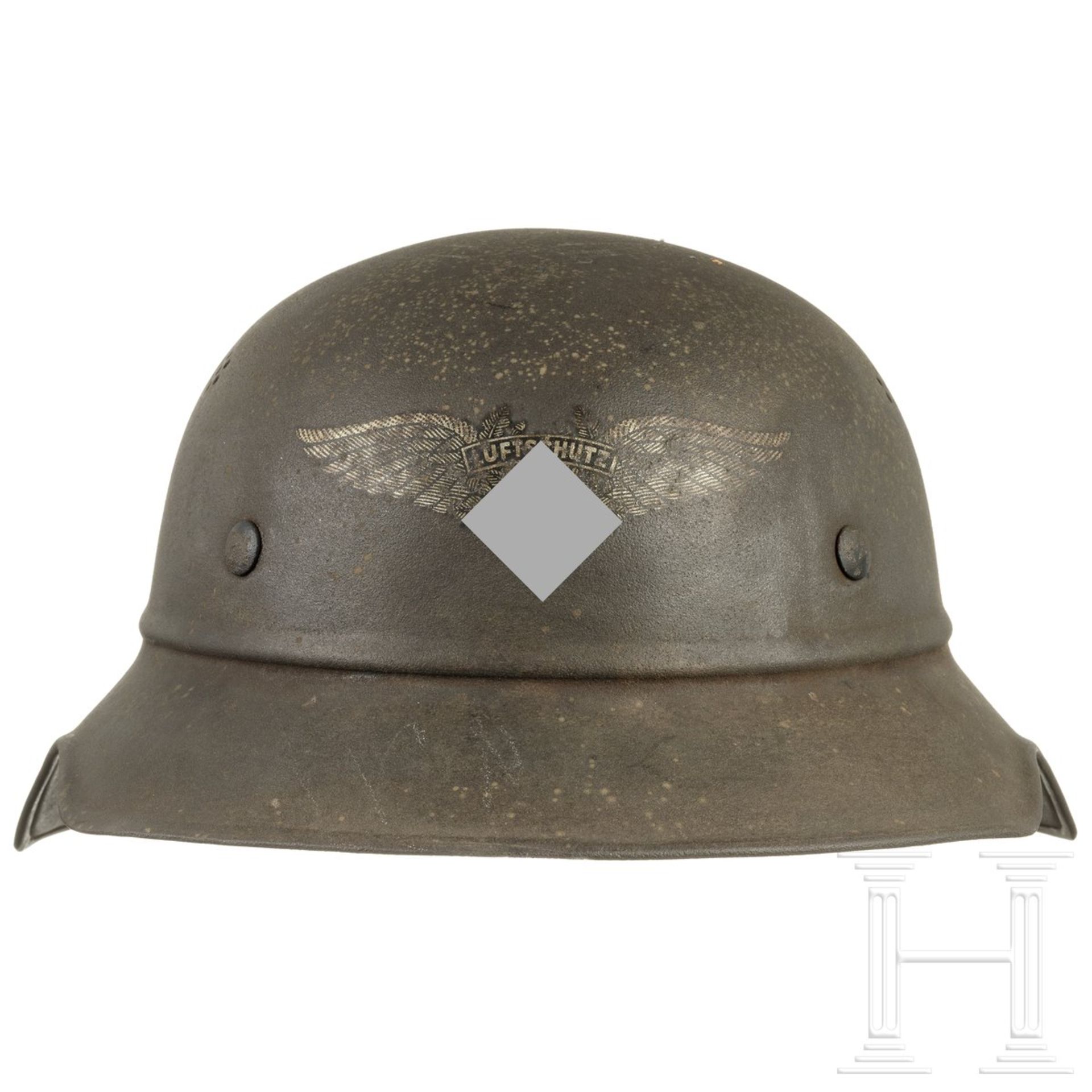 Stahlhelm "Gladiator" für Luftschutz, deutsch, um 1940 - Bild 3 aus 5