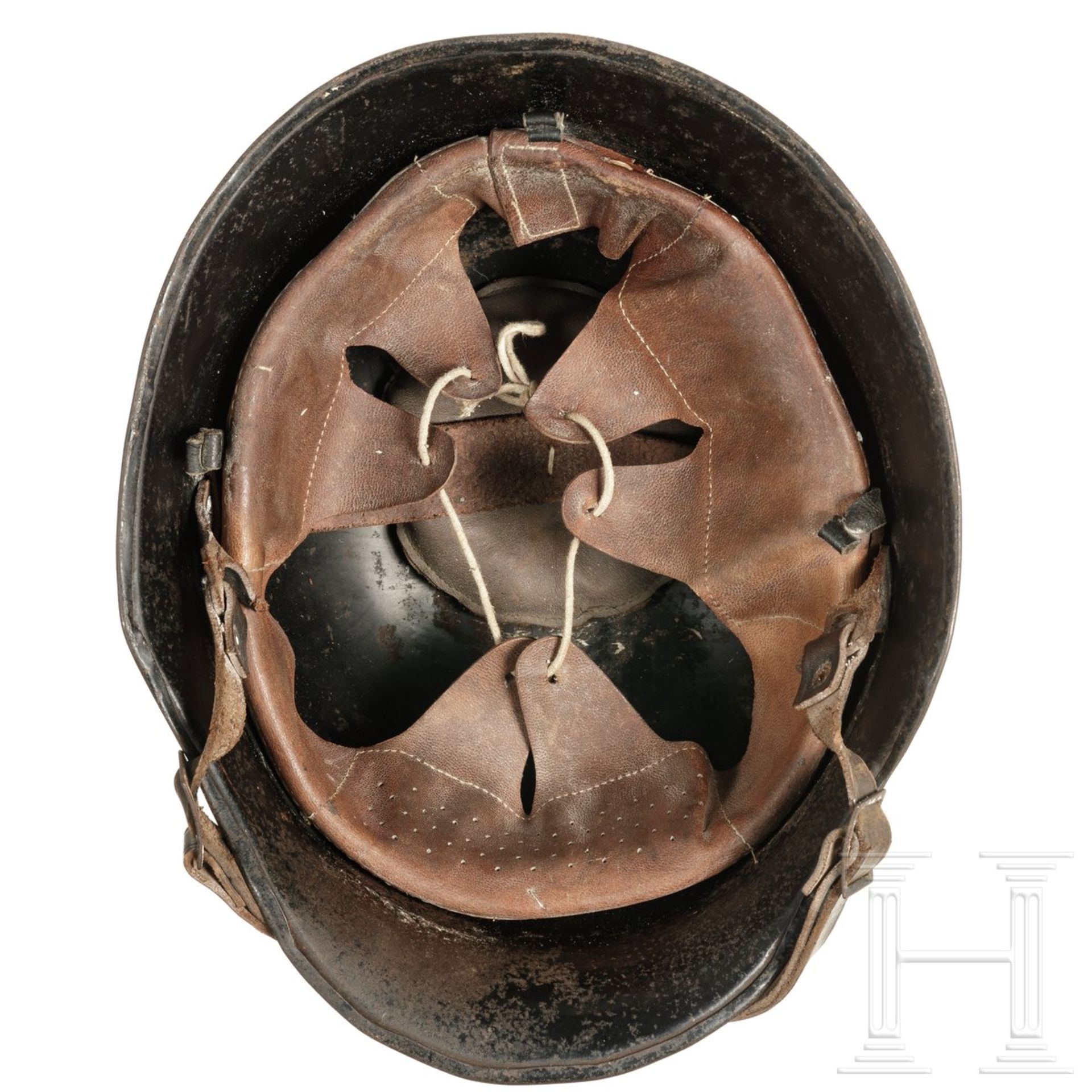 Stahlhelm M 34-Variante, deutsch, 1930er Jahre - Bild 4 aus 6