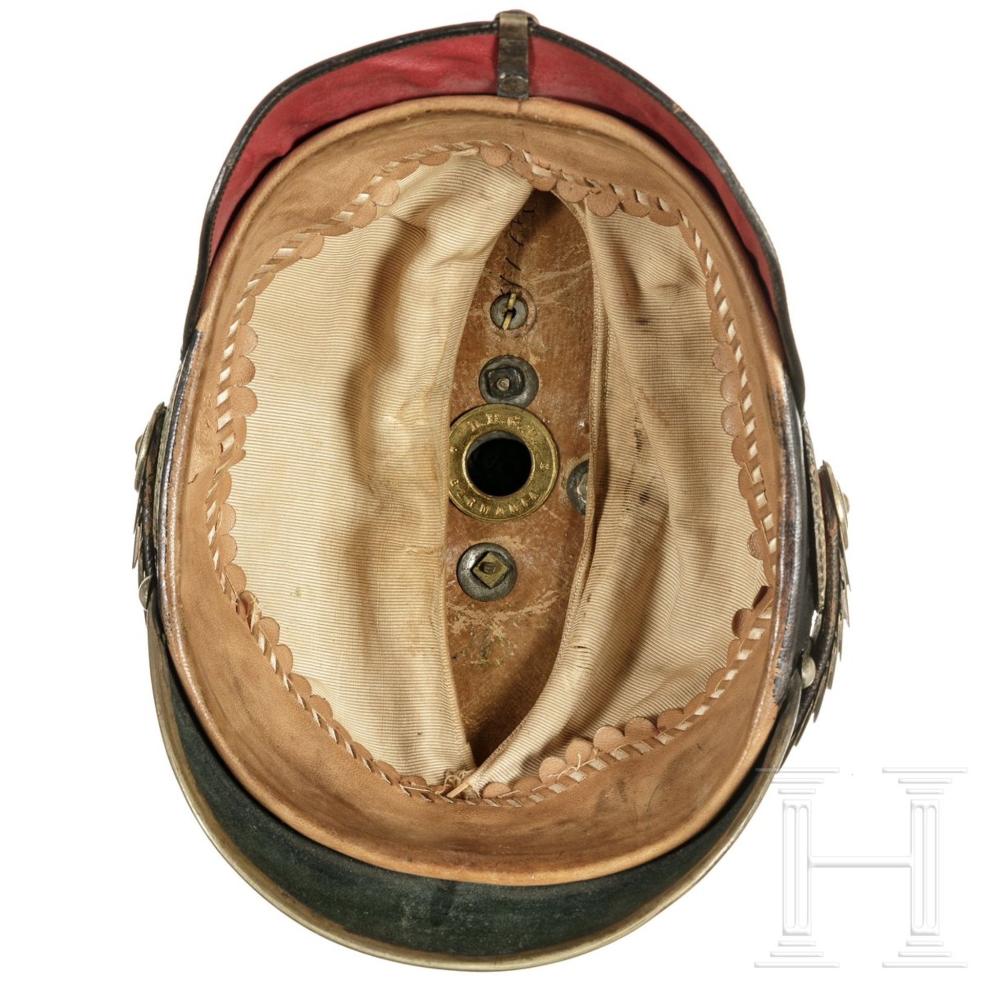 Helm für Reserveoffiziere im Königlich Sächsischen 1. Leib-Grenadier-Regiment Nr. 100, um 1915 - Image 5 of 7