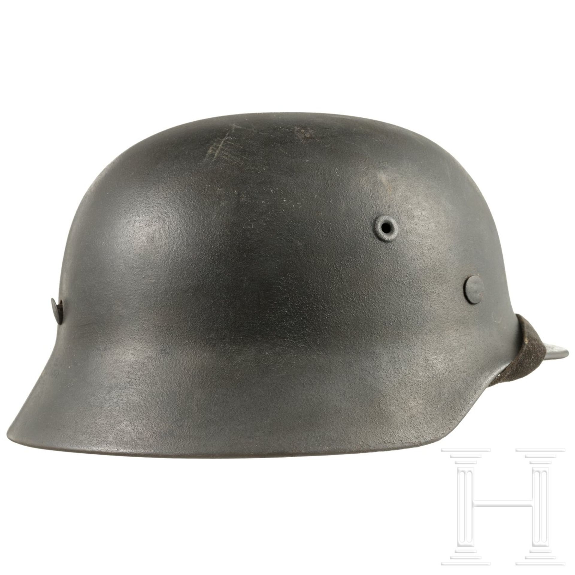 Stahlhelm M 35/40, deutsch, 1941 - 1945 - Bild 2 aus 7