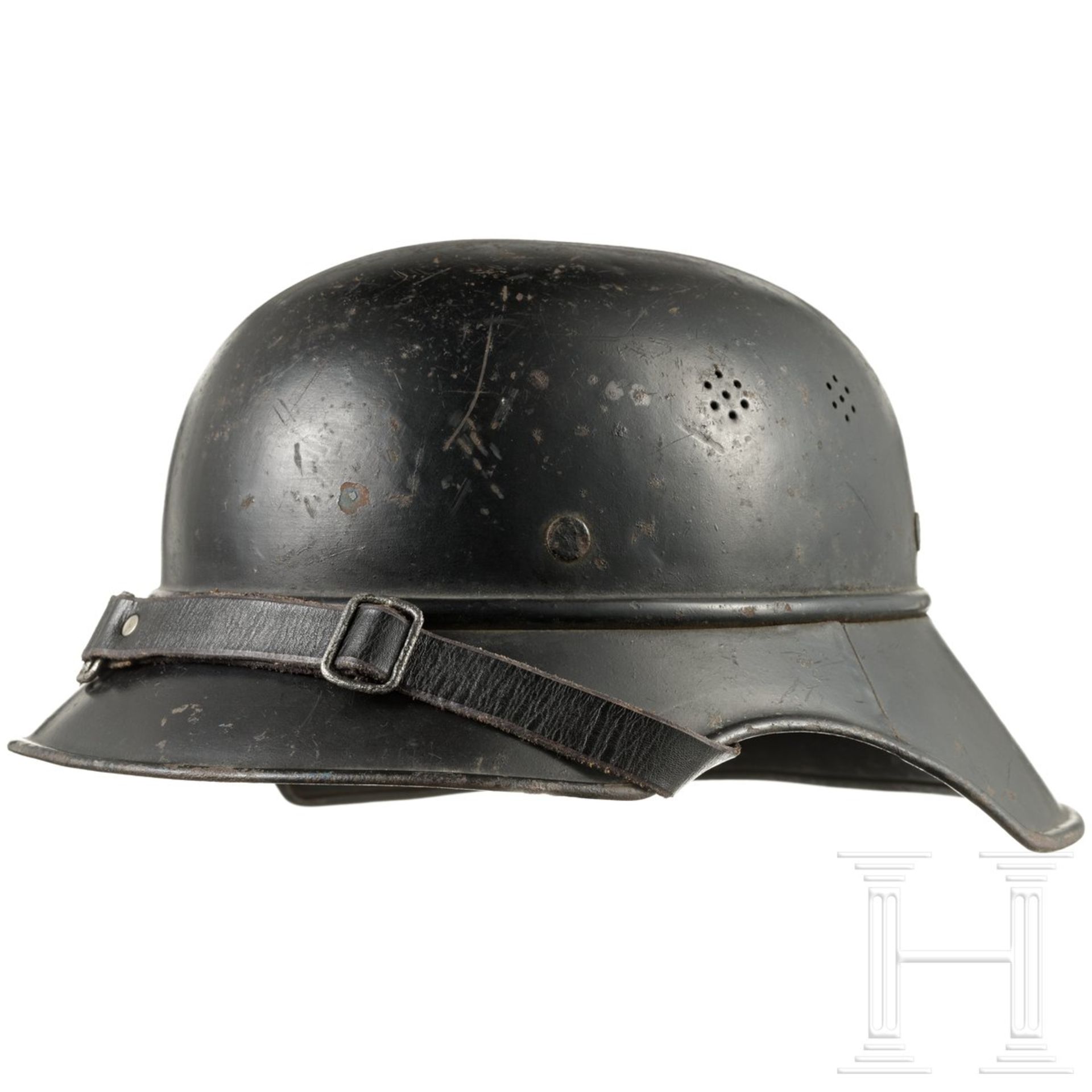 Deutscher Stahlhelm M 38 für Luftschutz, um 1940