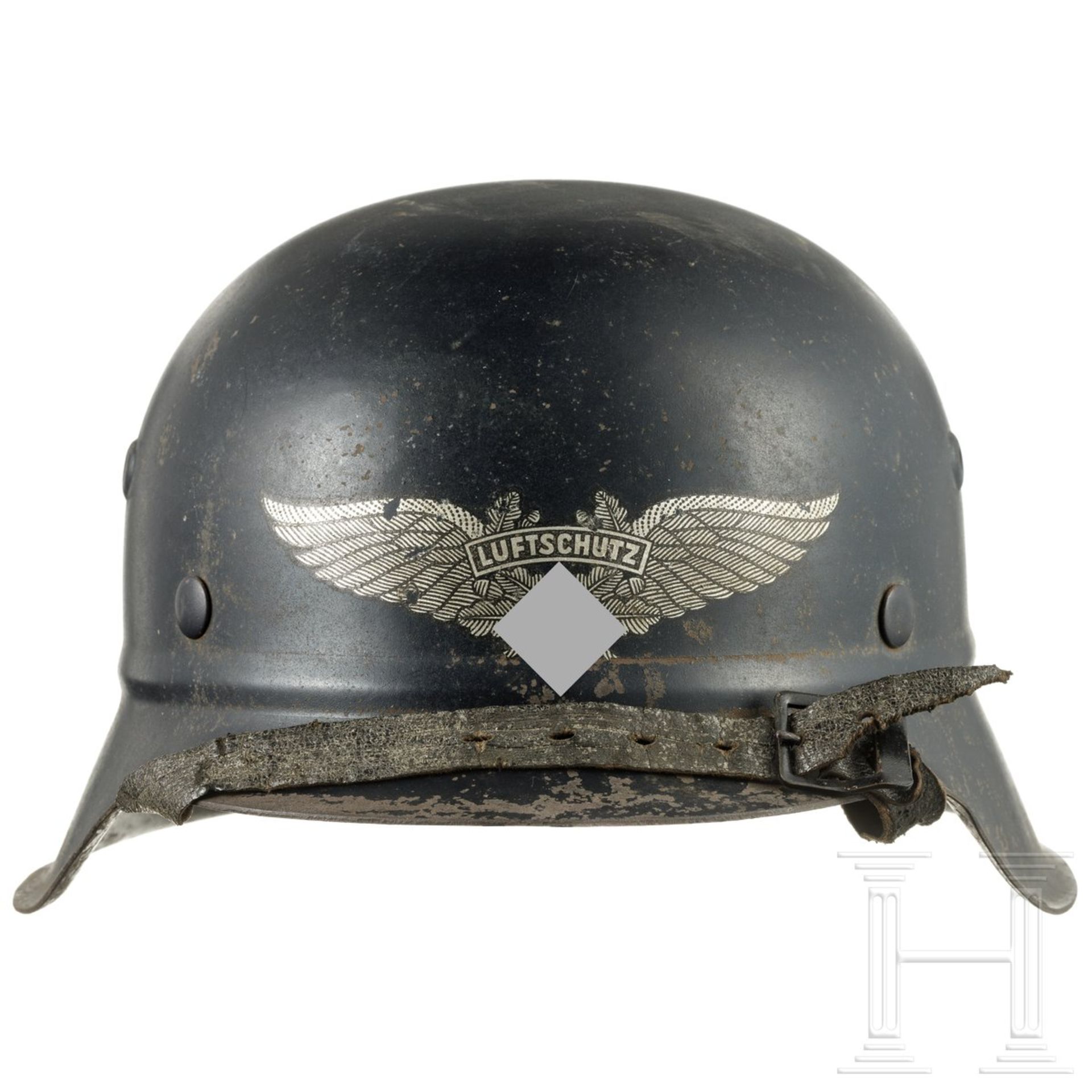 Stahlhelm M 42 für Luftschutz, deutsch, um 1942 - 1945 - Image 3 of 5