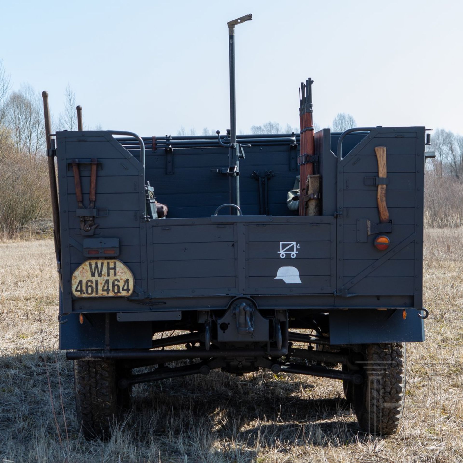 Kfz. 70 "Krupp-Protze" (Kfz. 81?) - Image 12 of 67