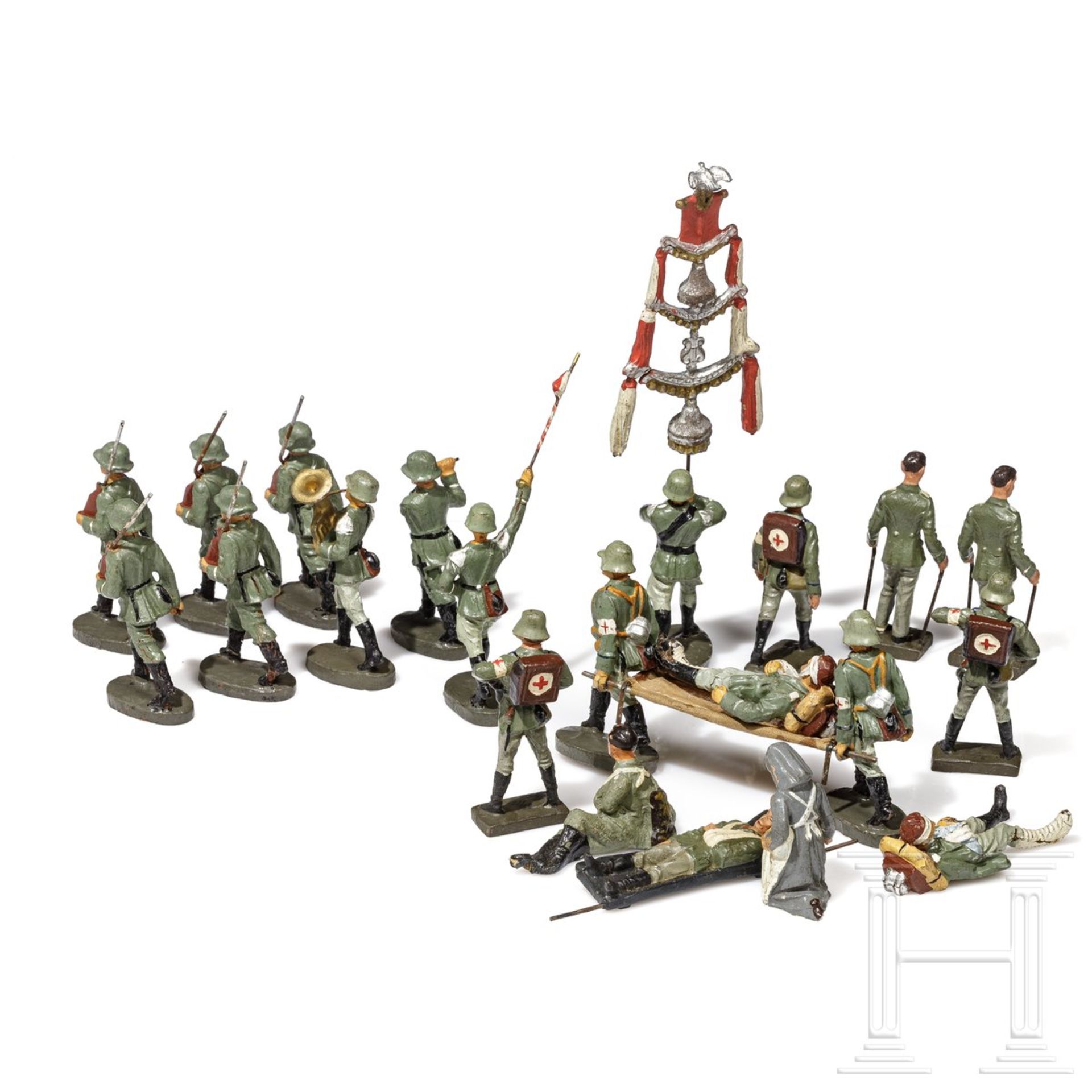 21 Lineol- und Elastolin-Soldaten im Marsch, Musiker mit dreiteiligem Schellenbaum und Sanitätsfigur - Bild 2 aus 4